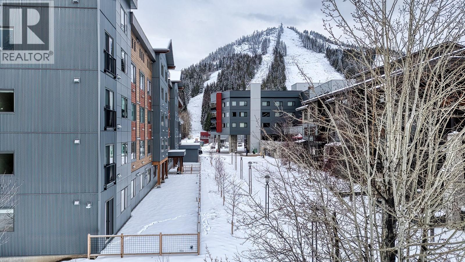4280 Red Mountain Road Unit# 111, Rossland, British Columbia  V0G 1Y0 - Photo 49 - 10371415