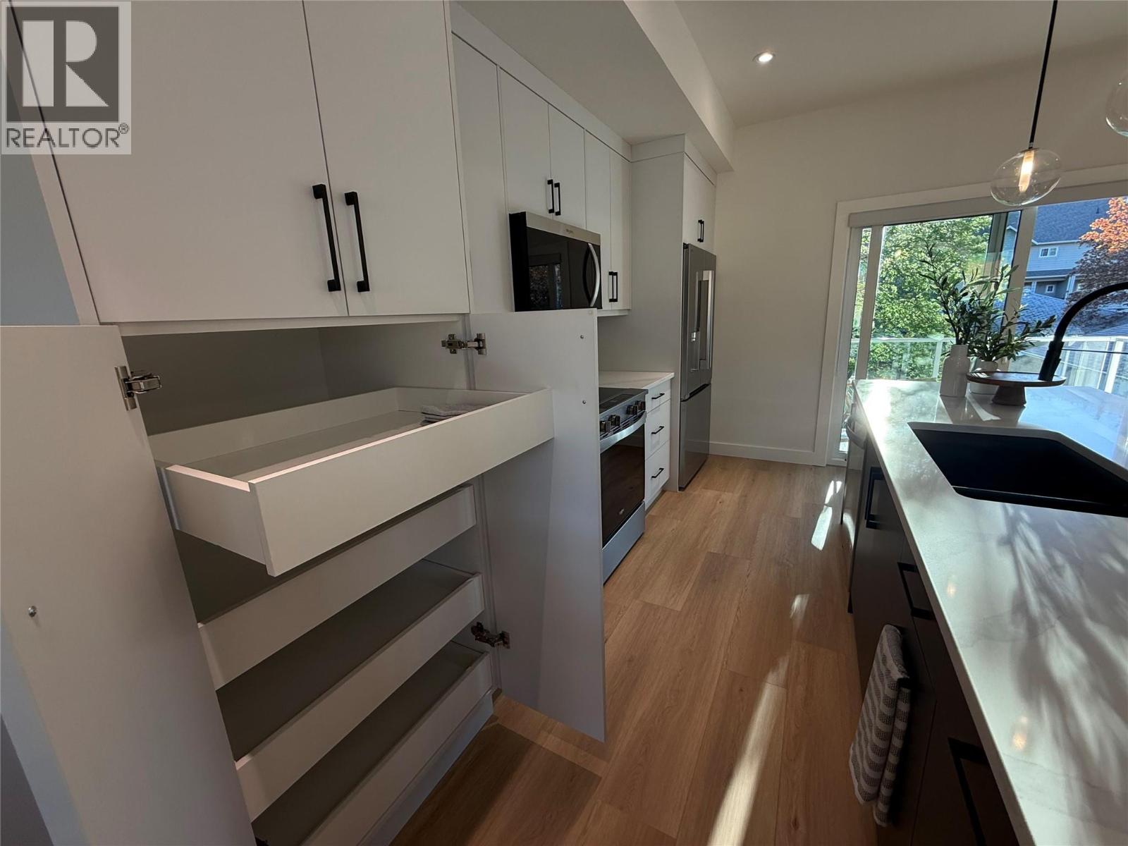143 Green Avenue Unit# 101, Penticton, British Columbia  V2A 3S9 - Photo 40 - 10371592