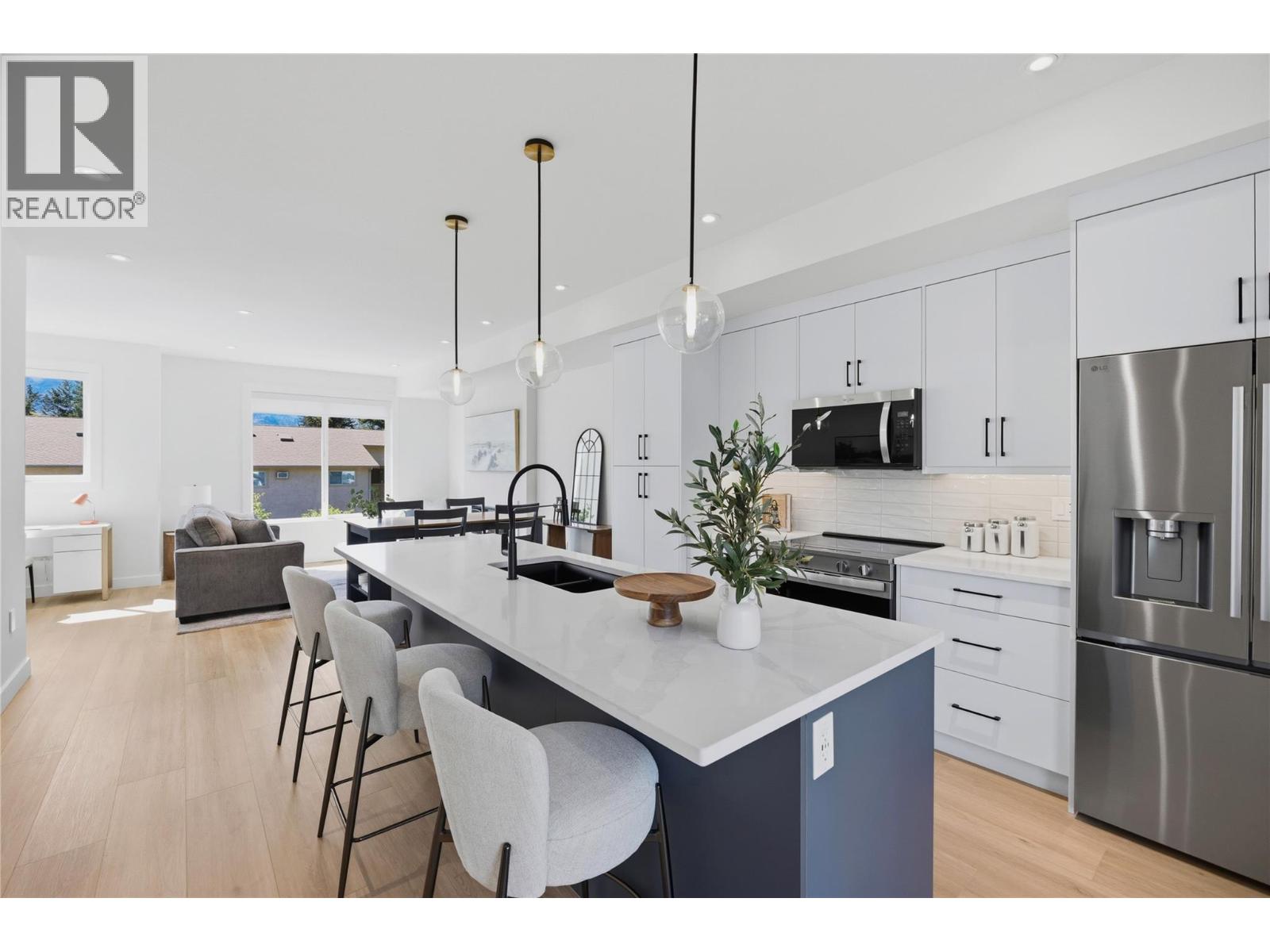 143 Green Avenue Unit# 102, Penticton, British Columbia  V2A 3S9 - Photo 8 - 10371606