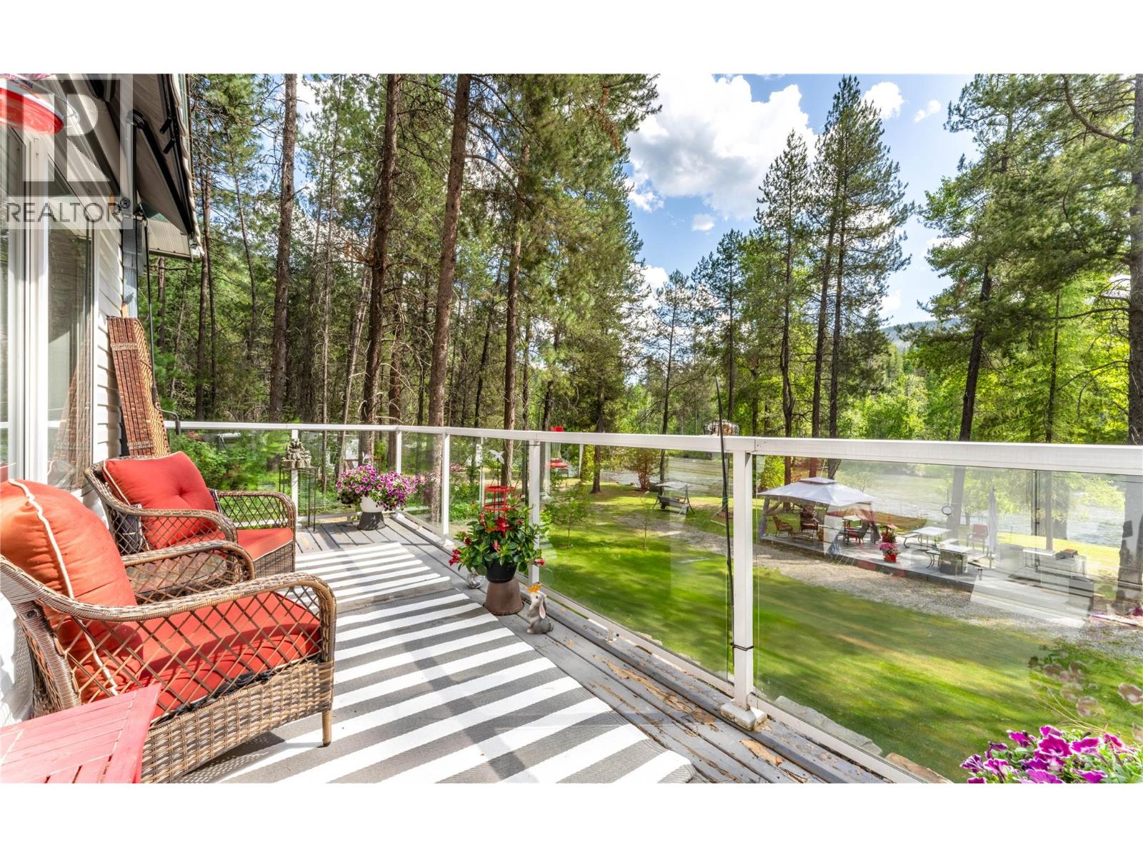 6996 95 Highway, Kingsgate, British Columbia  V0B 1V1 - Photo 47 - 10371598