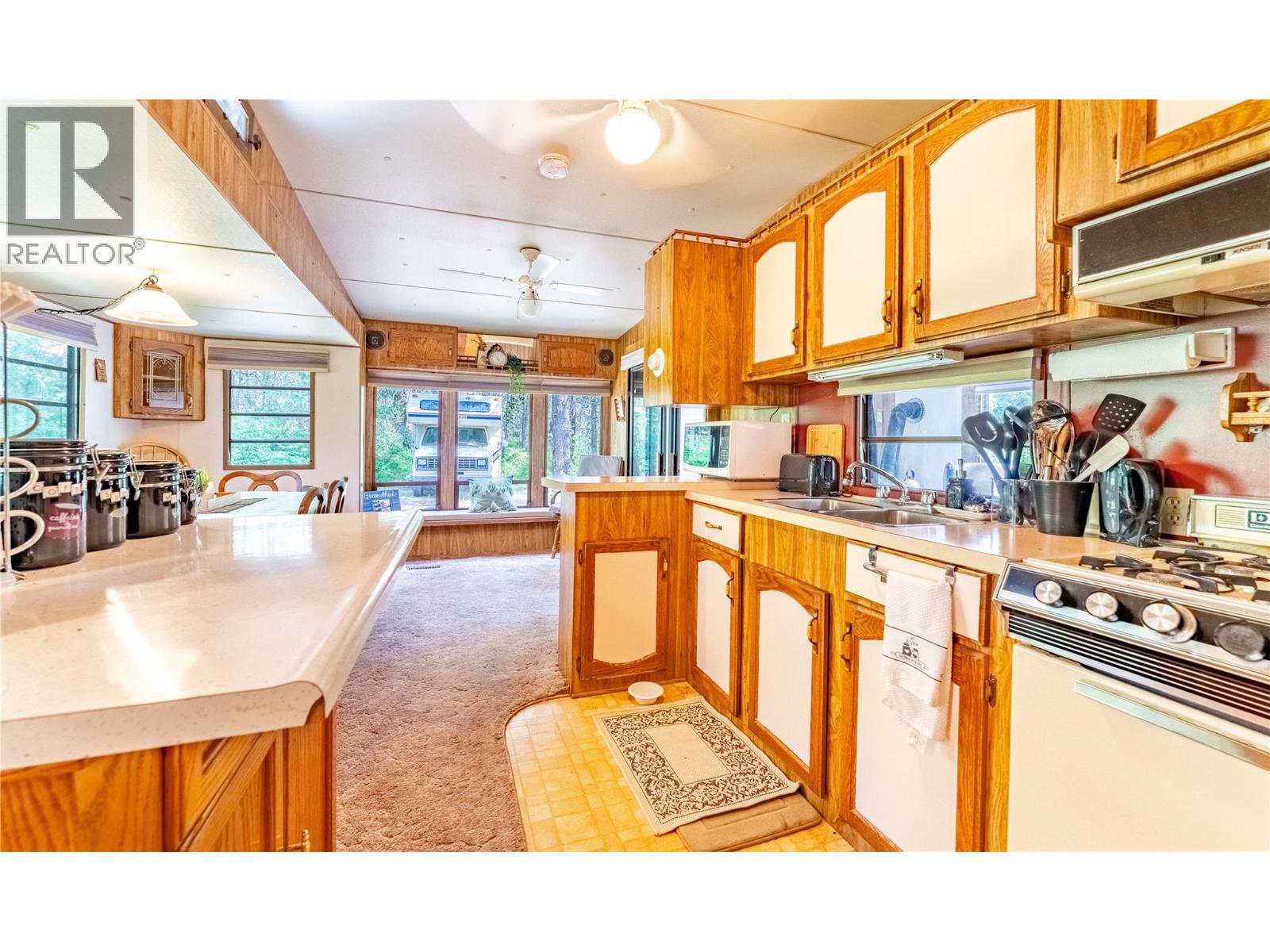 6996 95 Highway, Kingsgate, British Columbia  V0B 1V1 - Photo 56 - 10371598