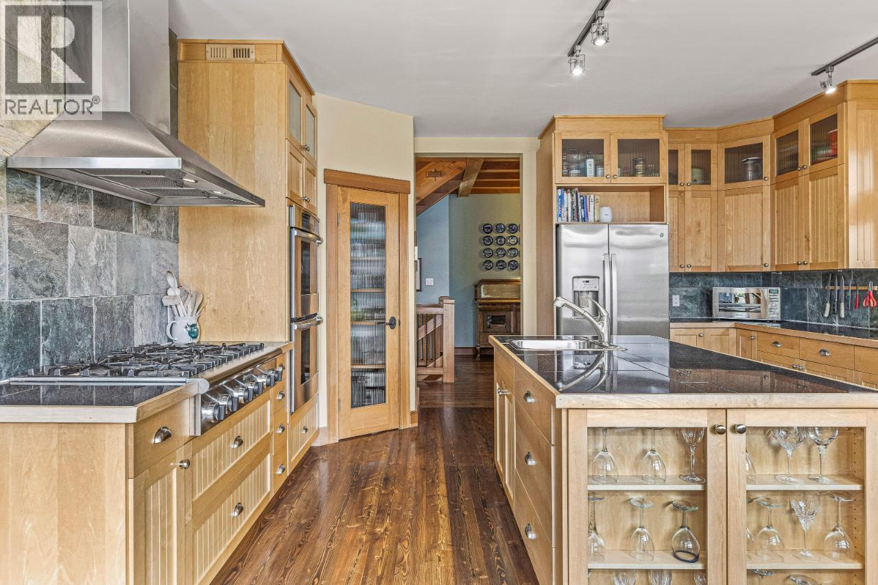 1403 Deer Ridge Road, Golden, British Columbia  V0A 1H1 - Photo 13 - 10371610