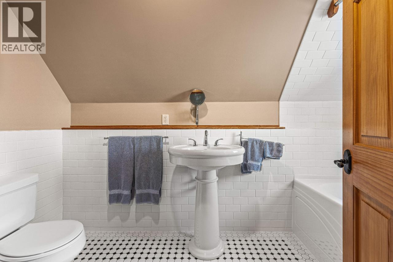 1403 Deer Ridge Road, Golden, British Columbia  V0A 1H1 - Photo 39 - 10371610