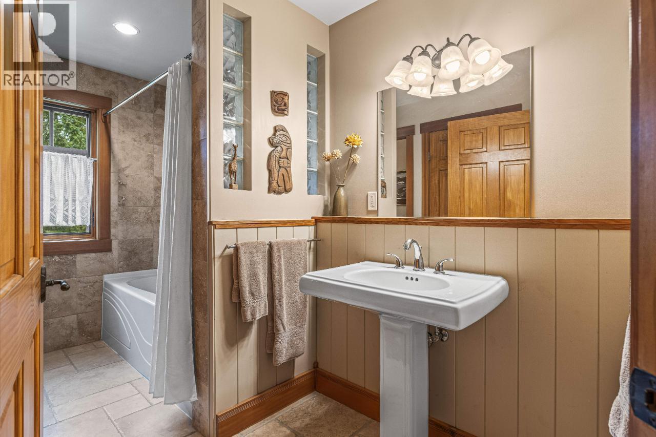 1403 Deer Ridge Road, Golden, British Columbia  V0A 1H1 - Photo 48 - 10371610