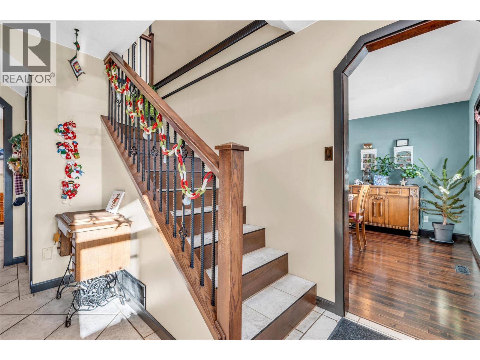 10112 Beavis Place, Summerland, British Columbia  V0H 1Z2 - Photo 9 - 10371513