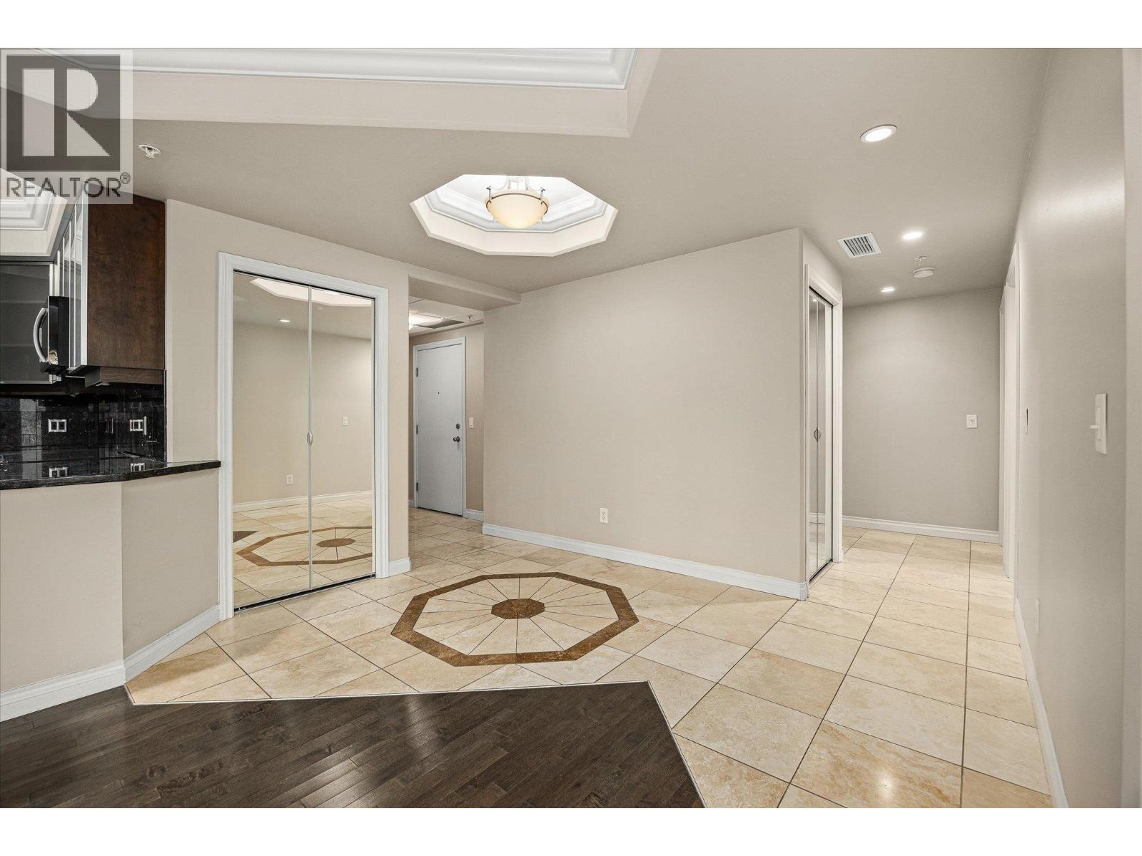 3178 Via Centrale Drive Unit# 2211, Kelowna, British Columbia  V1V 2T3 - Photo 6 - 10371525