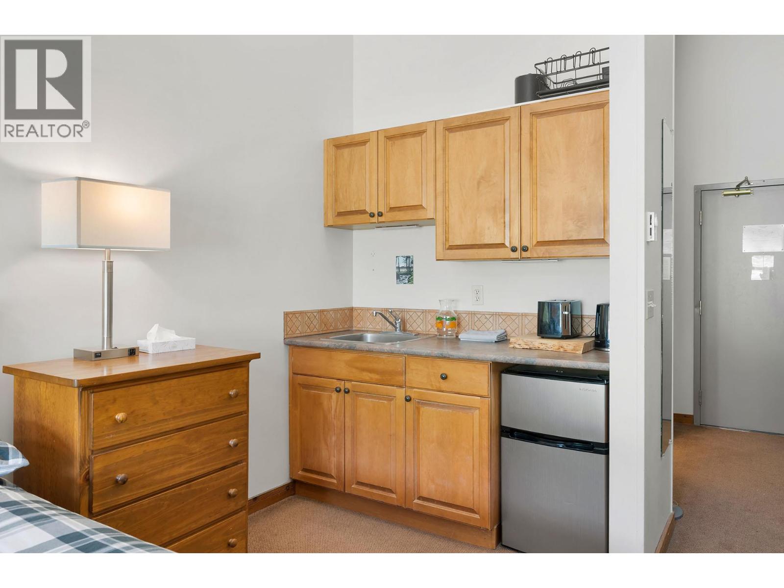 3160 Creekside Way Unit# 410, Sun Peaks, British Columbia  V0E 5N0 - Photo 14 - 10371634