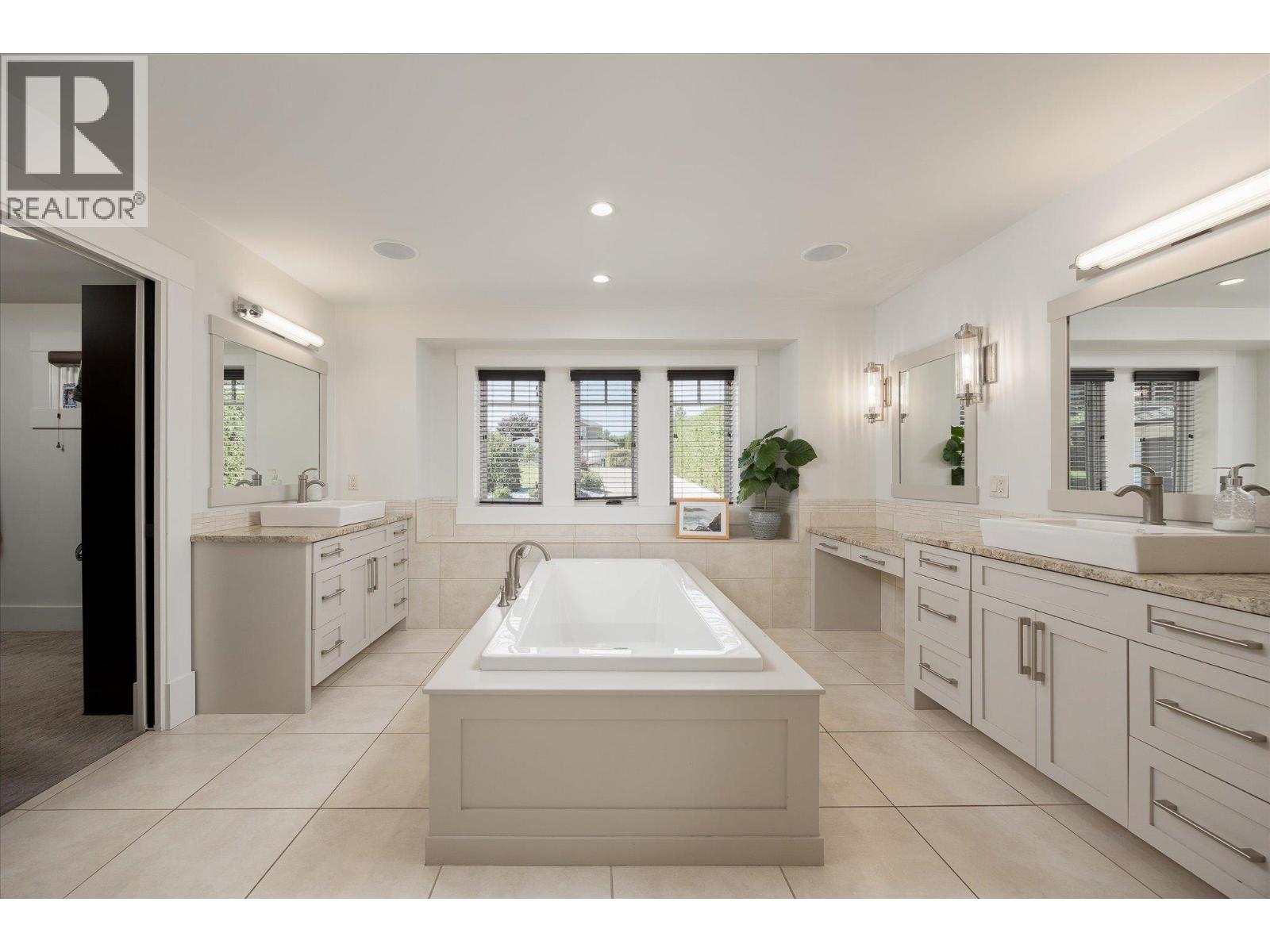 2523 Hillsborough Road, West Kelowna, British Columbia  V1Z 3E8 - Photo 18 - 10371625
