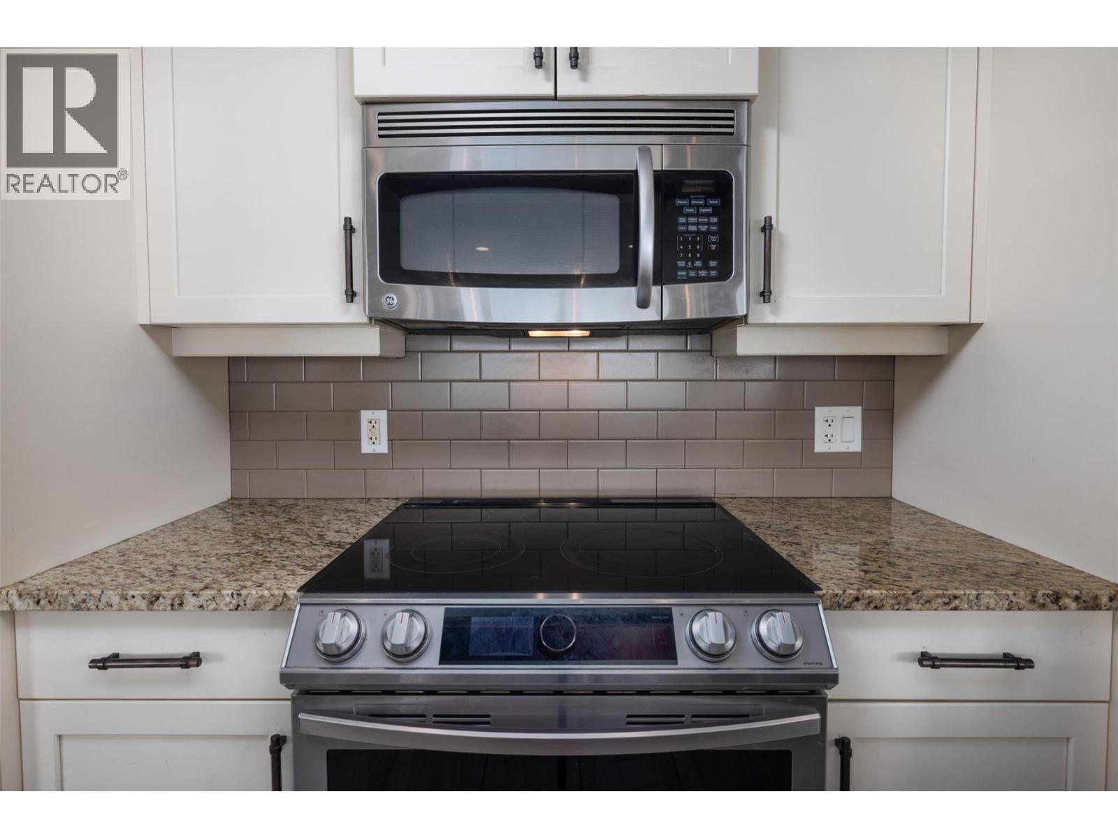 4244 Beach Avenue, Peachland, British Columbia  V0H 1X6 - Photo 37 - 10371662