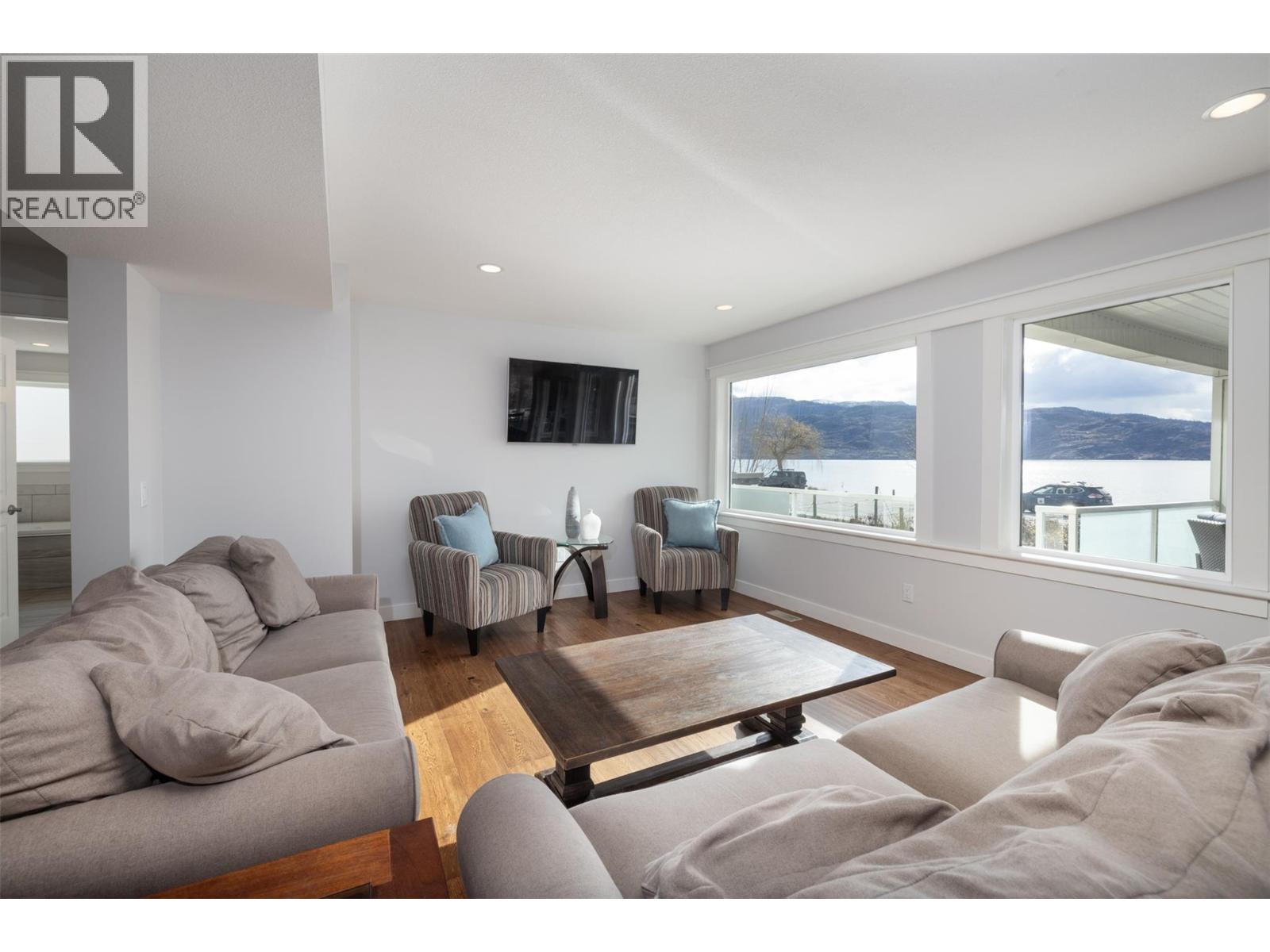 4244 Beach Avenue, Peachland, British Columbia  V0H 1X6 - Photo 41 - 10371662