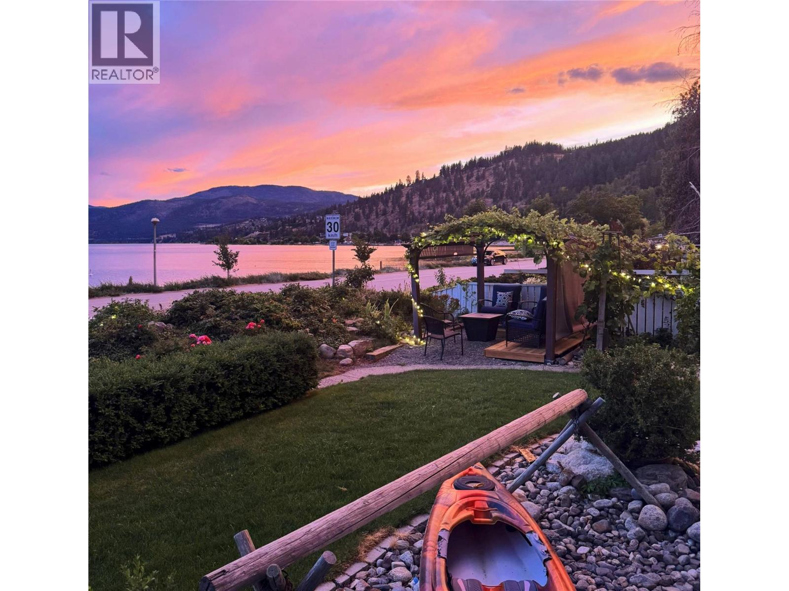 4244 Beach Avenue, Peachland, British Columbia  V0H 1X6 - Photo 95 - 10371662