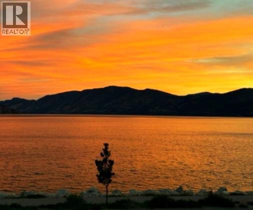 4244 Beach Avenue, Peachland, British Columbia  V0H 1X6 - Photo 98 - 10371662