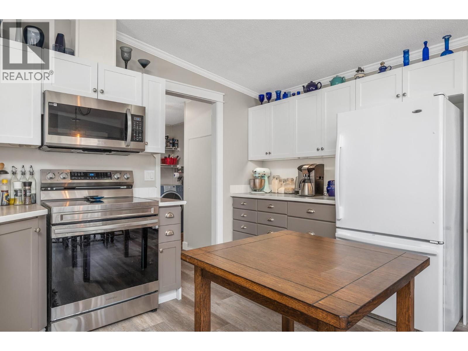 12560 Westside Road Unit# 21, Vernon, British Columbia  V1H 1S9 - Photo 3 - 10371357