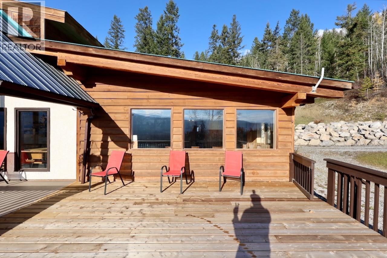 3483 Highway 95, Parson, British Columbia  V0A 1L0 - Photo 11 - 10371722