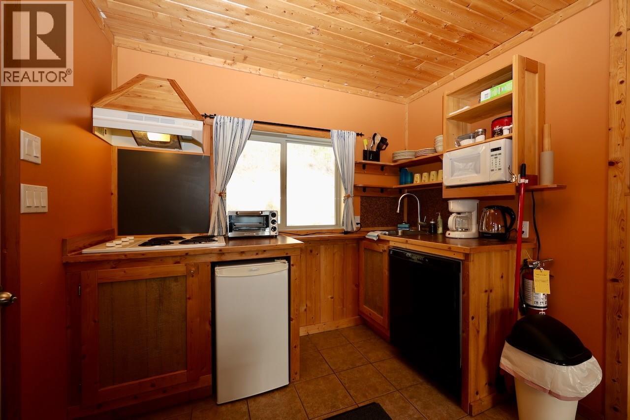 3483 Highway 95, Parson, British Columbia  V0A 1L0 - Photo 54 - 10371722
