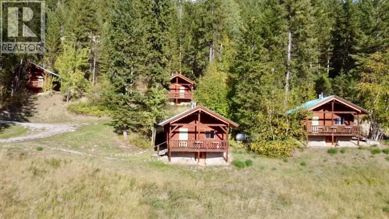 3483 Highway 95, Parson, British Columbia  V0A 1L0 - Photo 83 - 10371722