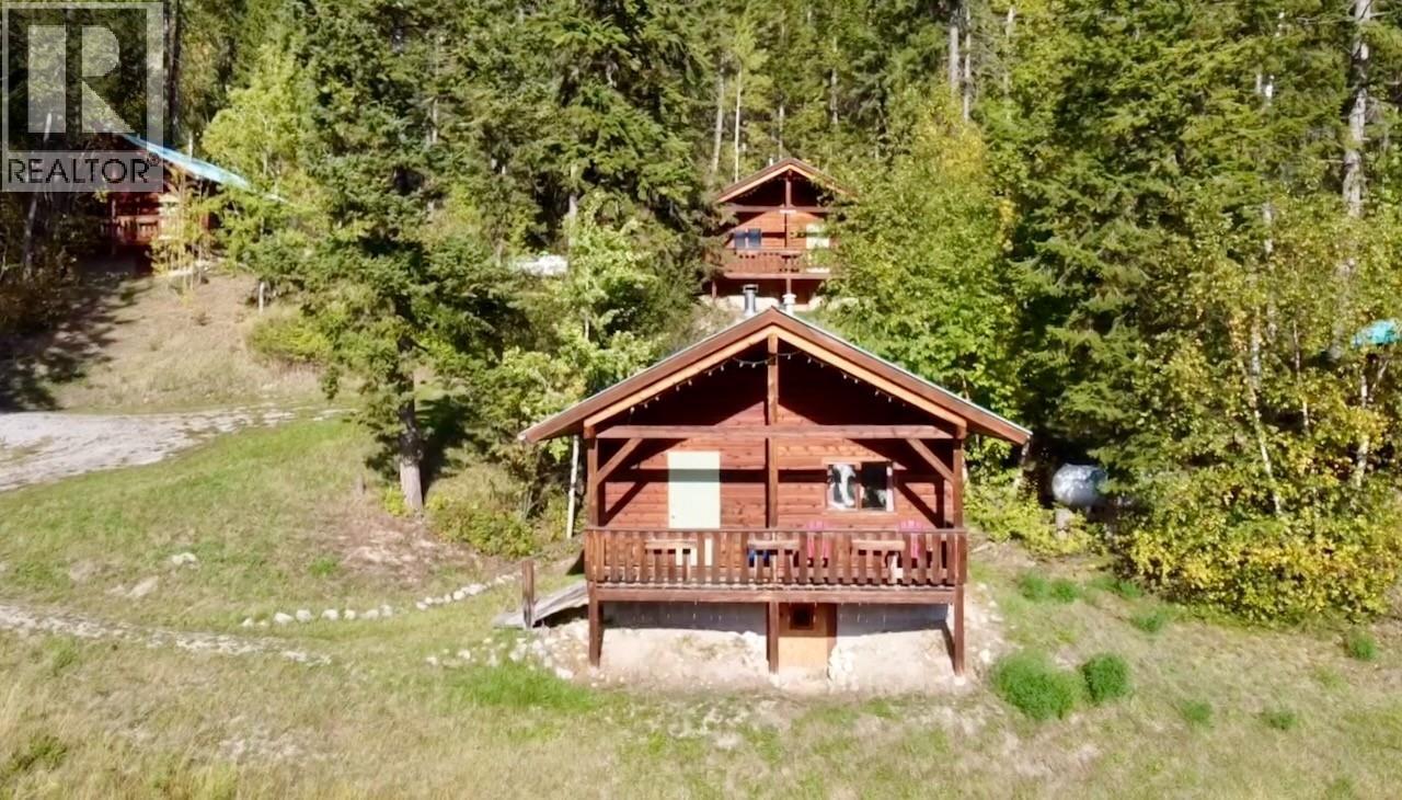 3483 Highway 95, Parson, British Columbia  V0A 1L0 - Photo 84 - 10371722