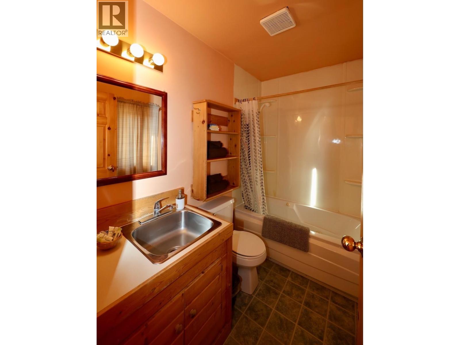 3483 Highway 95, Parson, British Columbia  V0A 1L0 - Photo 46 - 10371713