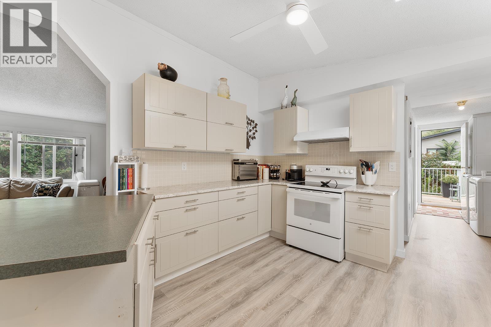 1881 Boucherie Road Unit# 45, West Kelowna, British Columbia  V4T 0C9 - Photo 6 - 10371639