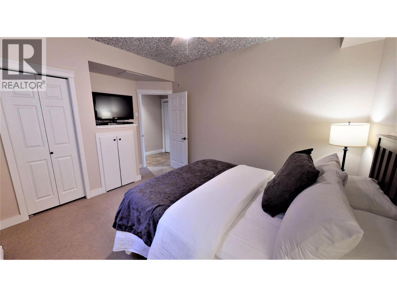 400 Bighorn Boulevard Unit# 415 Q, Radium Hot Springs, British Columbia  V0A 1M0 - Photo 29 - 10371574