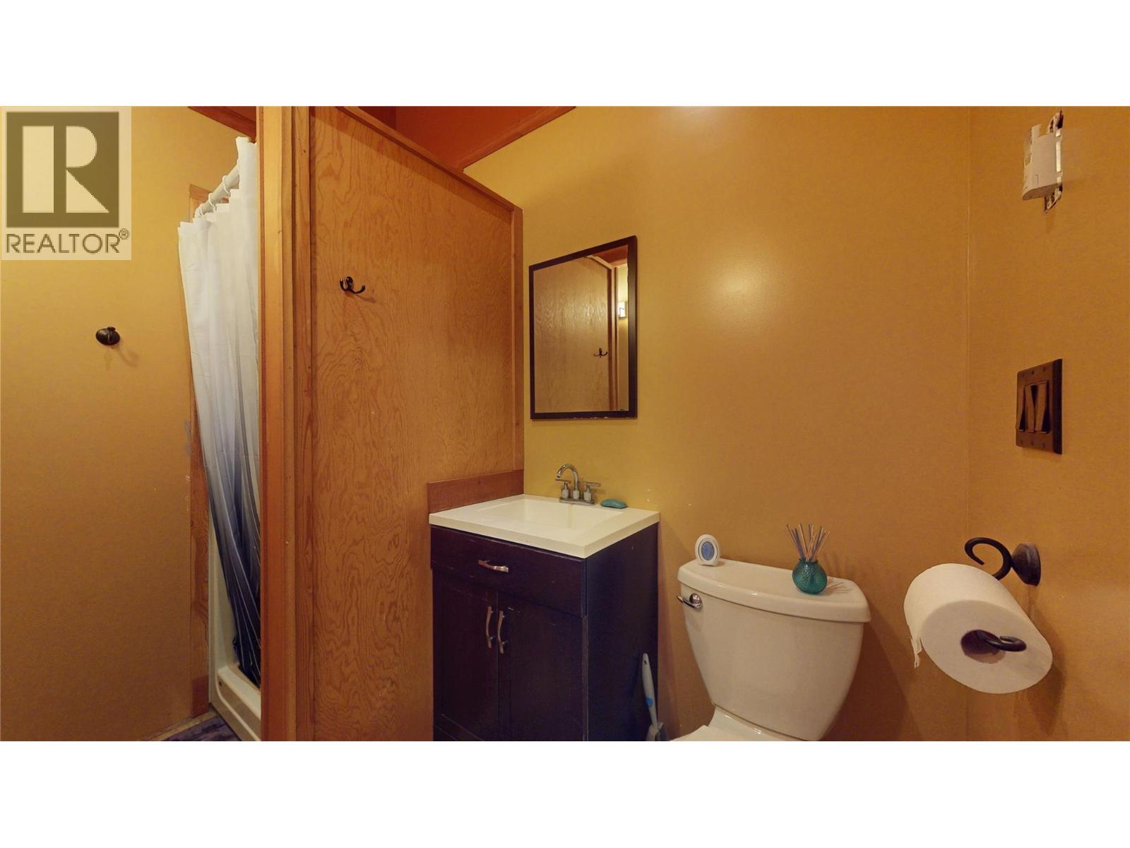 6228 Tamarack Road, Wasa, British Columbia  V0B 2K0 - Photo 44 - 10371736