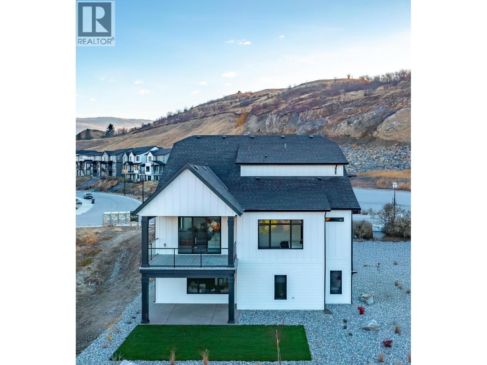 195 Sarsons Drive Lot# 10, Coldstream, British Columbia  V1B 2H8 - Photo 4 - 10371710