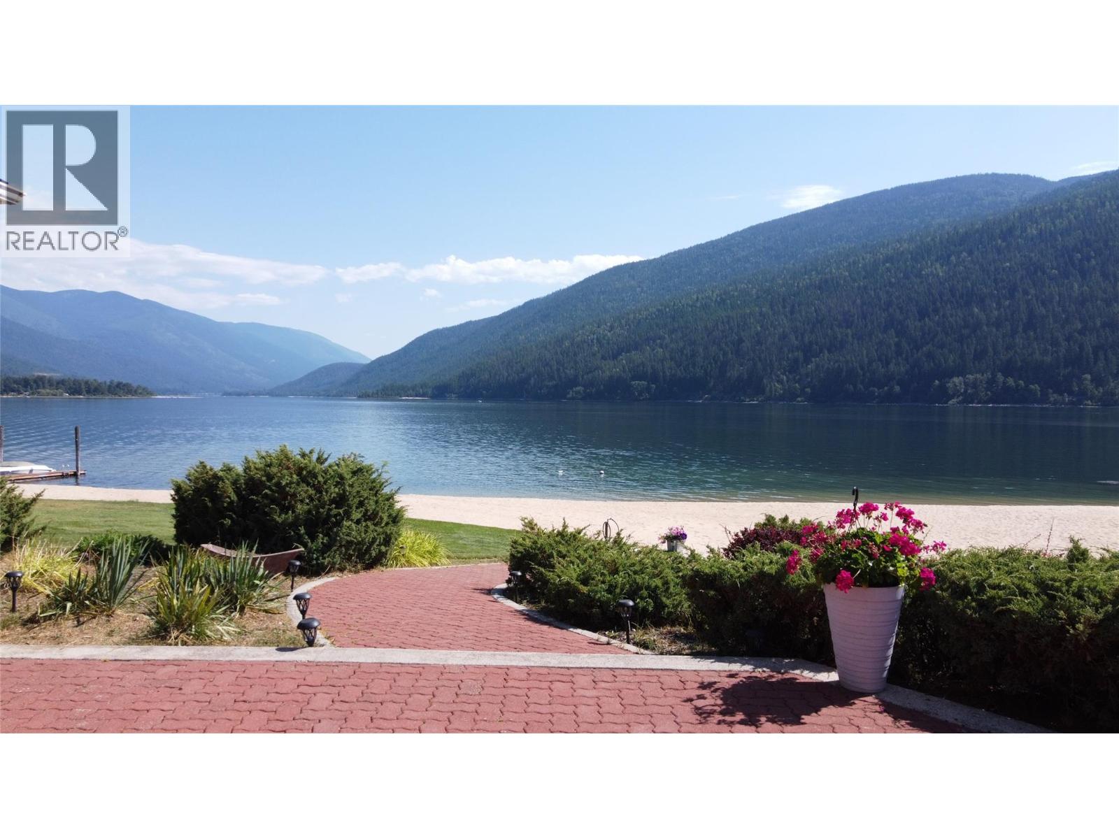 2194 3A Highway, nelson, British Columbia