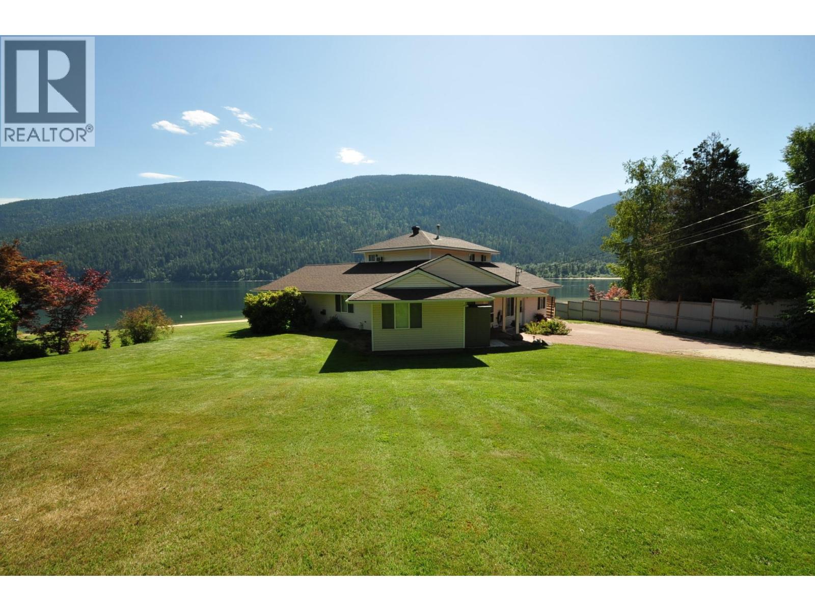 2194 3a Highway, Nelson, British Columbia  V1L 6K5 - Photo 12 - 10371813