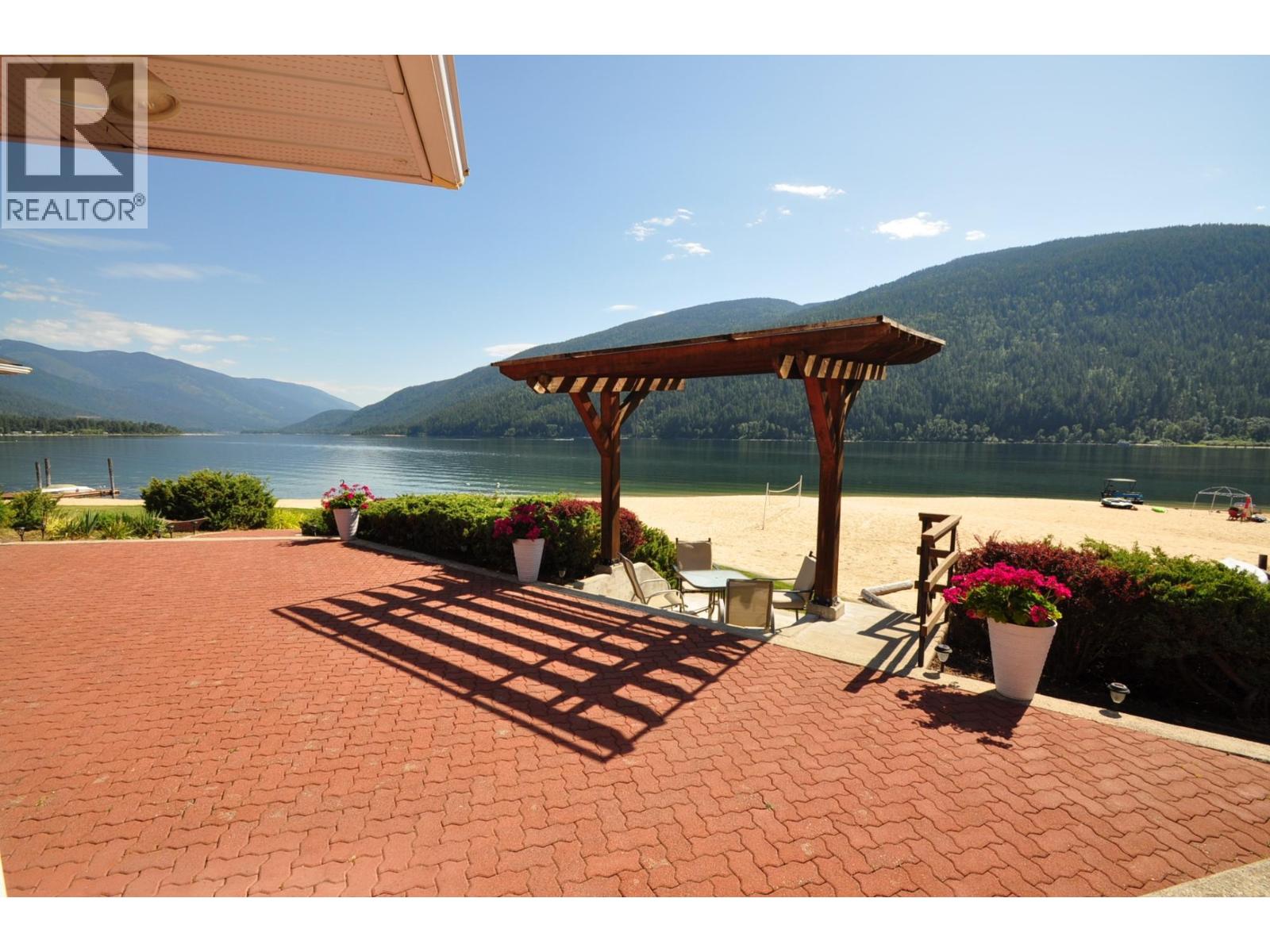 2194 3a Highway, Nelson, British Columbia  V1L 6K5 - Photo 16 - 10371813