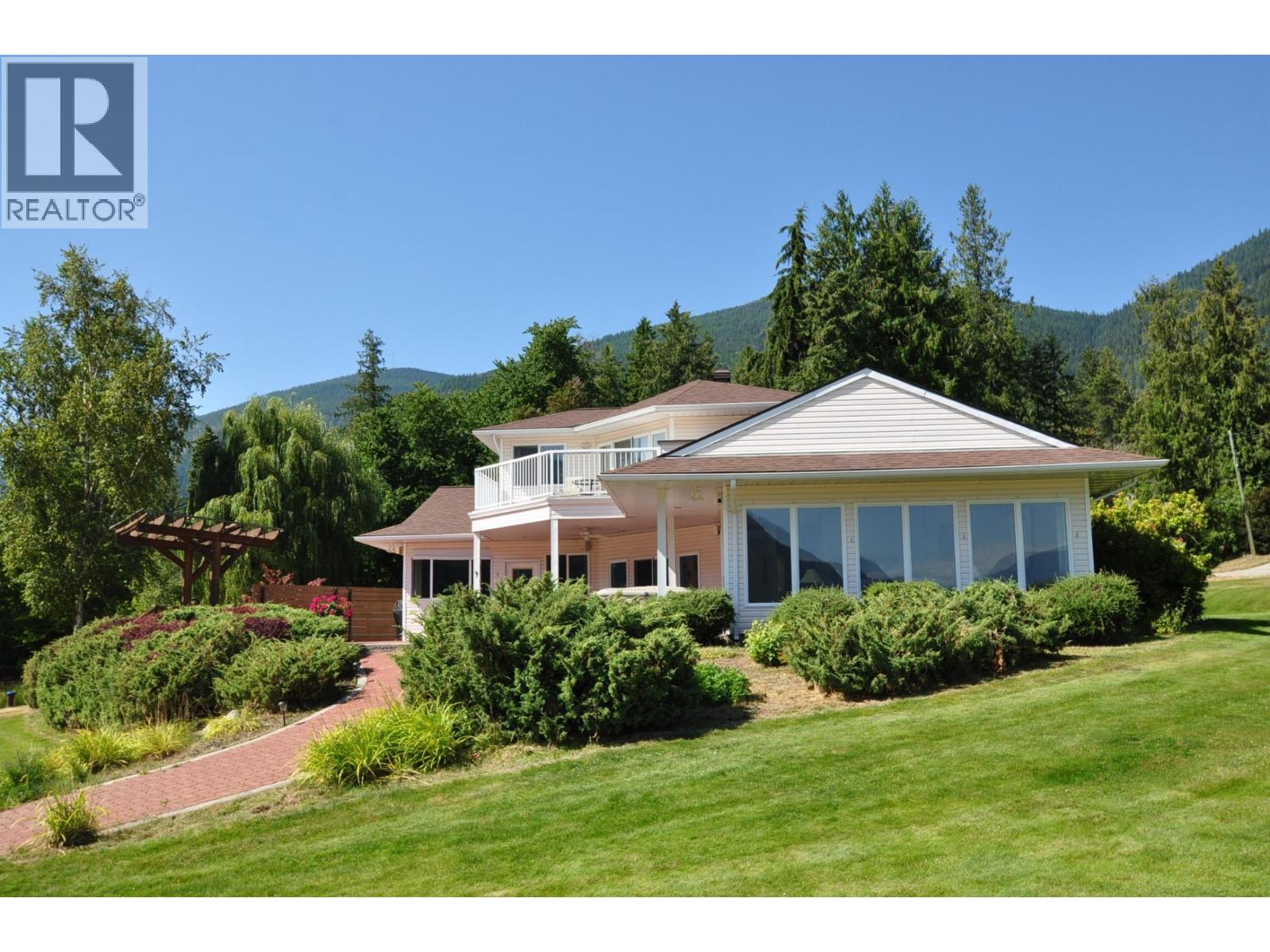 2194 3a Highway, Nelson, British Columbia  V1L 6K5 - Photo 20 - 10371813
