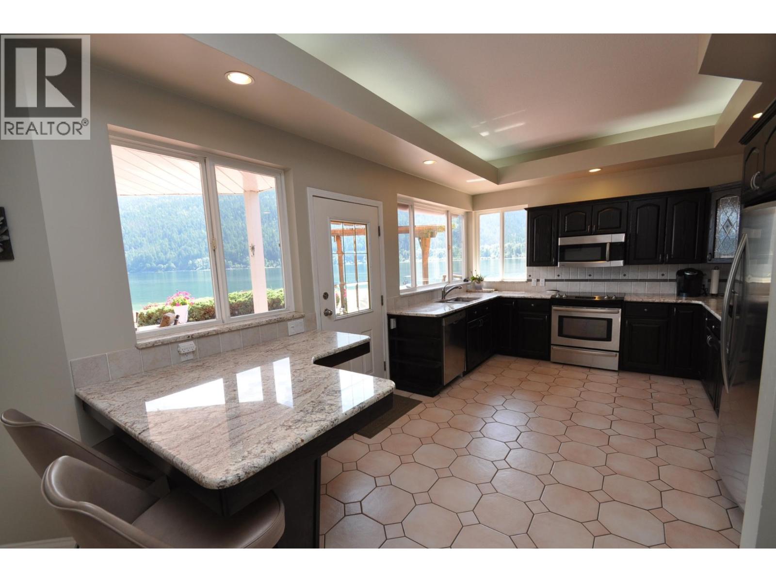 2194 3a Highway, Nelson, British Columbia  V1L 6K5 - Photo 25 - 10371813