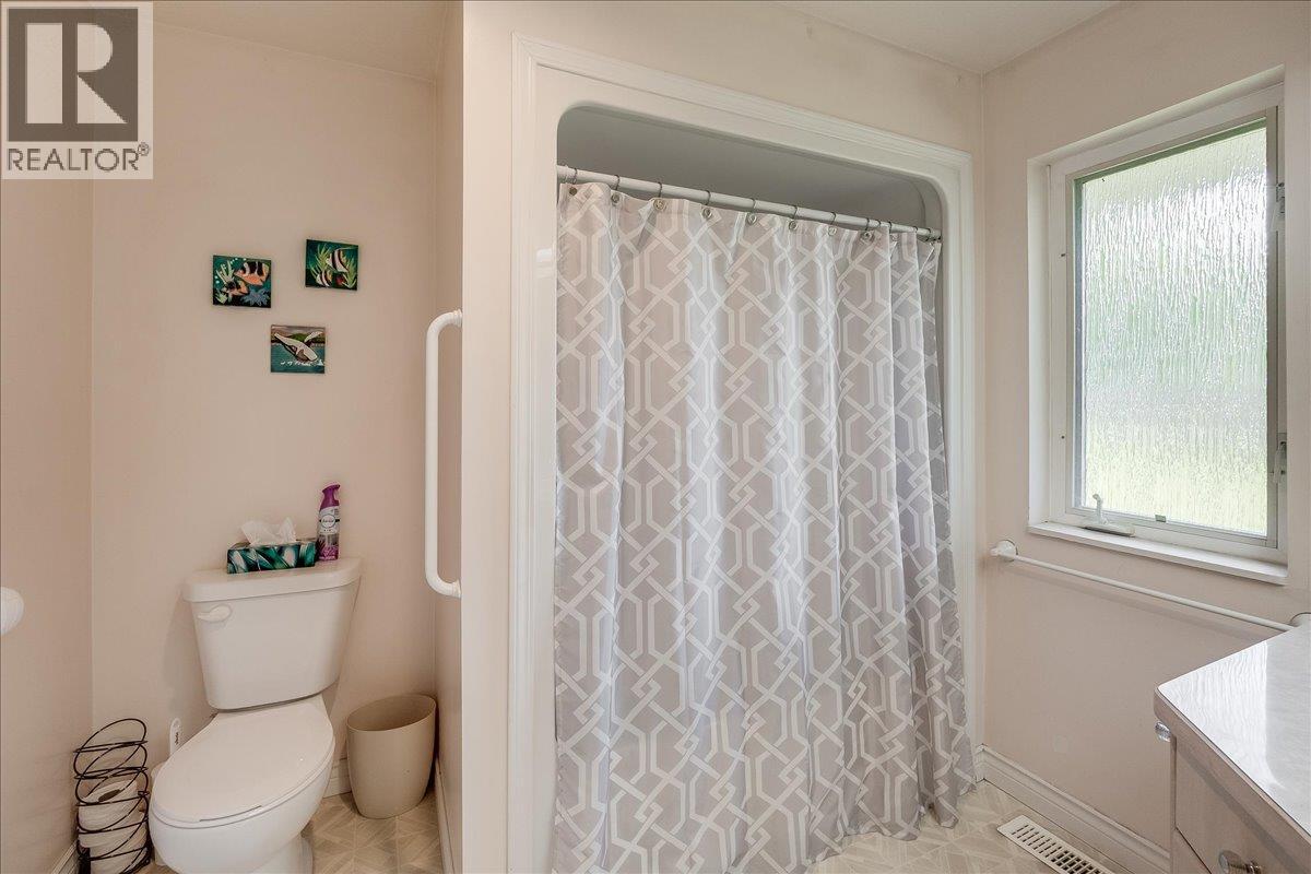 2194 3a Highway, Nelson, British Columbia  V1L 6K5 - Photo 41 - 10371813