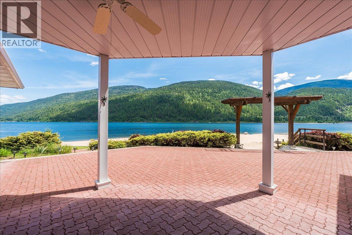 2194 3a Highway, Nelson, British Columbia  V1L 6K5 - Photo 58 - 10371813