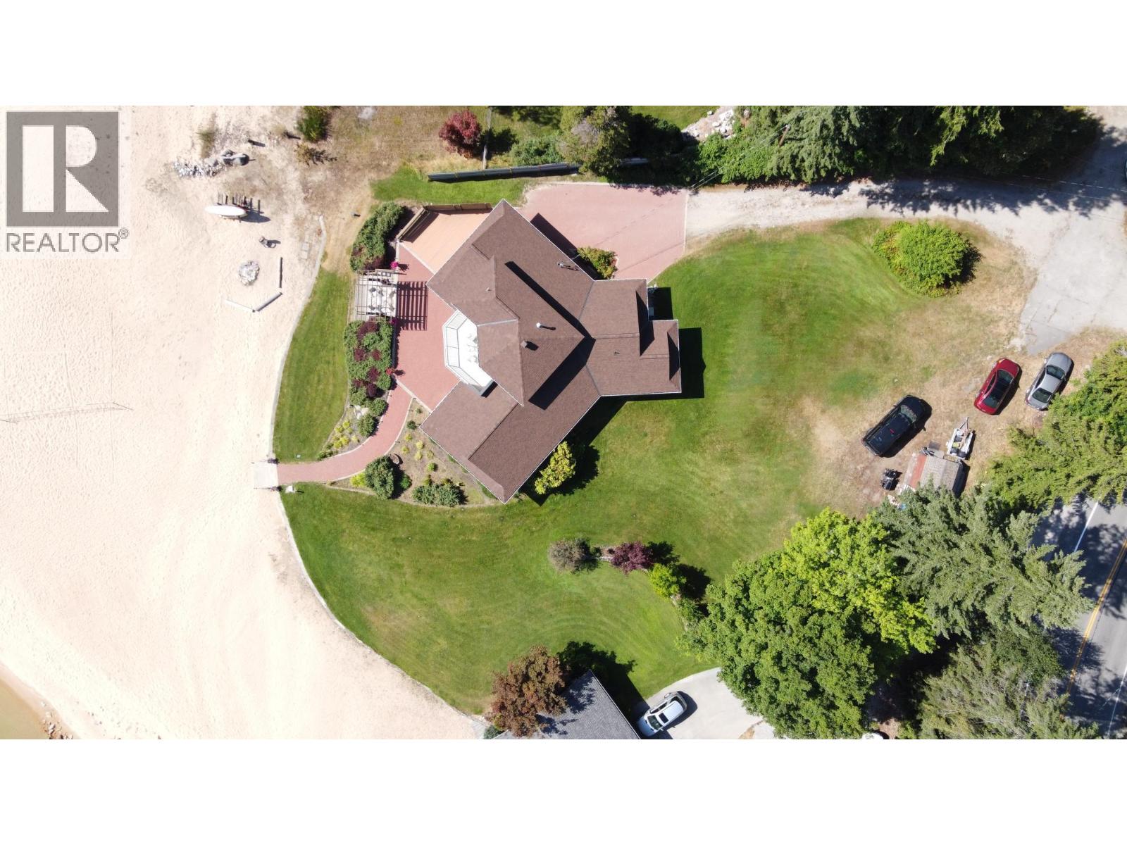 2194 3a Highway, Nelson, British Columbia  V1L 6K5 - Photo 8 - 10371813