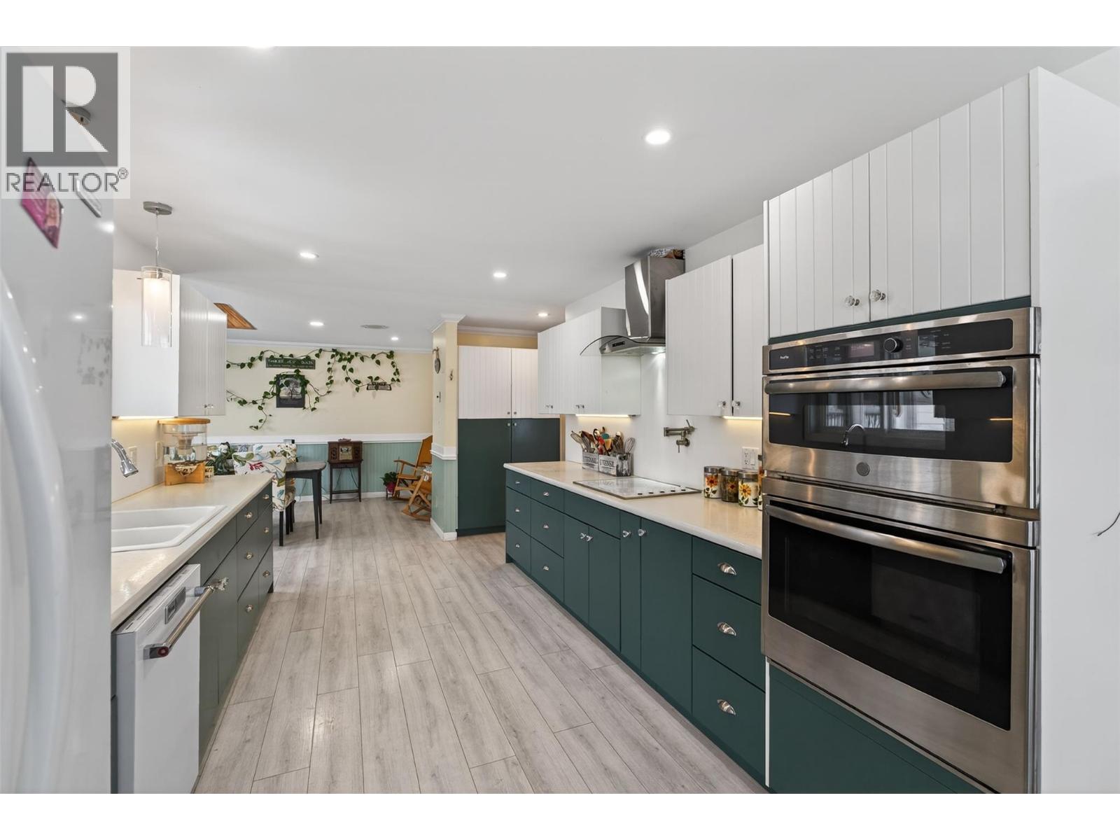 2952 Clapperton Avenue, Merritt, British Columbia  V1K 1G2 - Photo 6 - 10371522