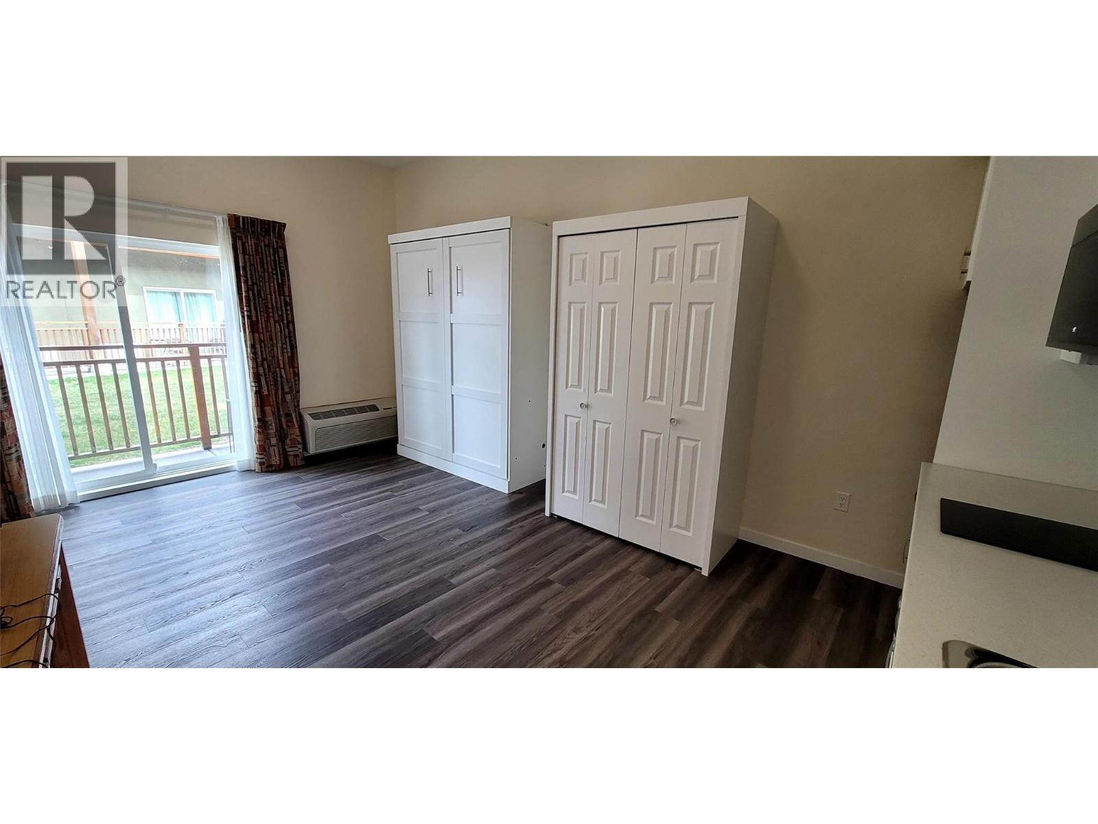 6203 Willow Avenue, Summerland, British Columbia  V0H 1Z4 - Photo 10 - 10371641