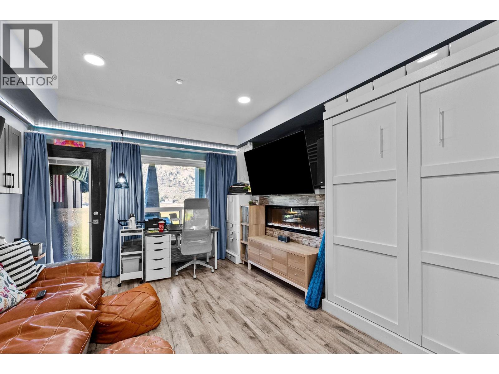 651 Dunes Drive Unit# 207, Kamloops, British Columbia  V2B 0K2 - Photo 5 - 10371747