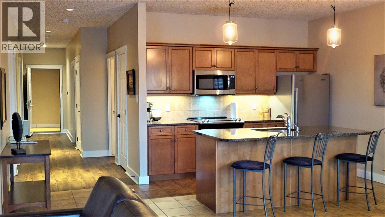 400 Bighorn Boulevard Unit# 416 D, Radium Hot Springs, British Columbia  V0A 1M0 - Photo 17 - 10371616
