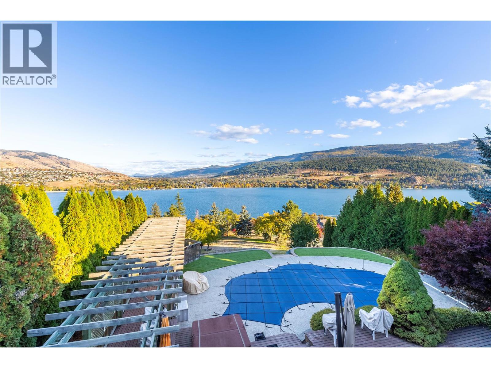 13709 Nash Drive, coldstream, British Columbia