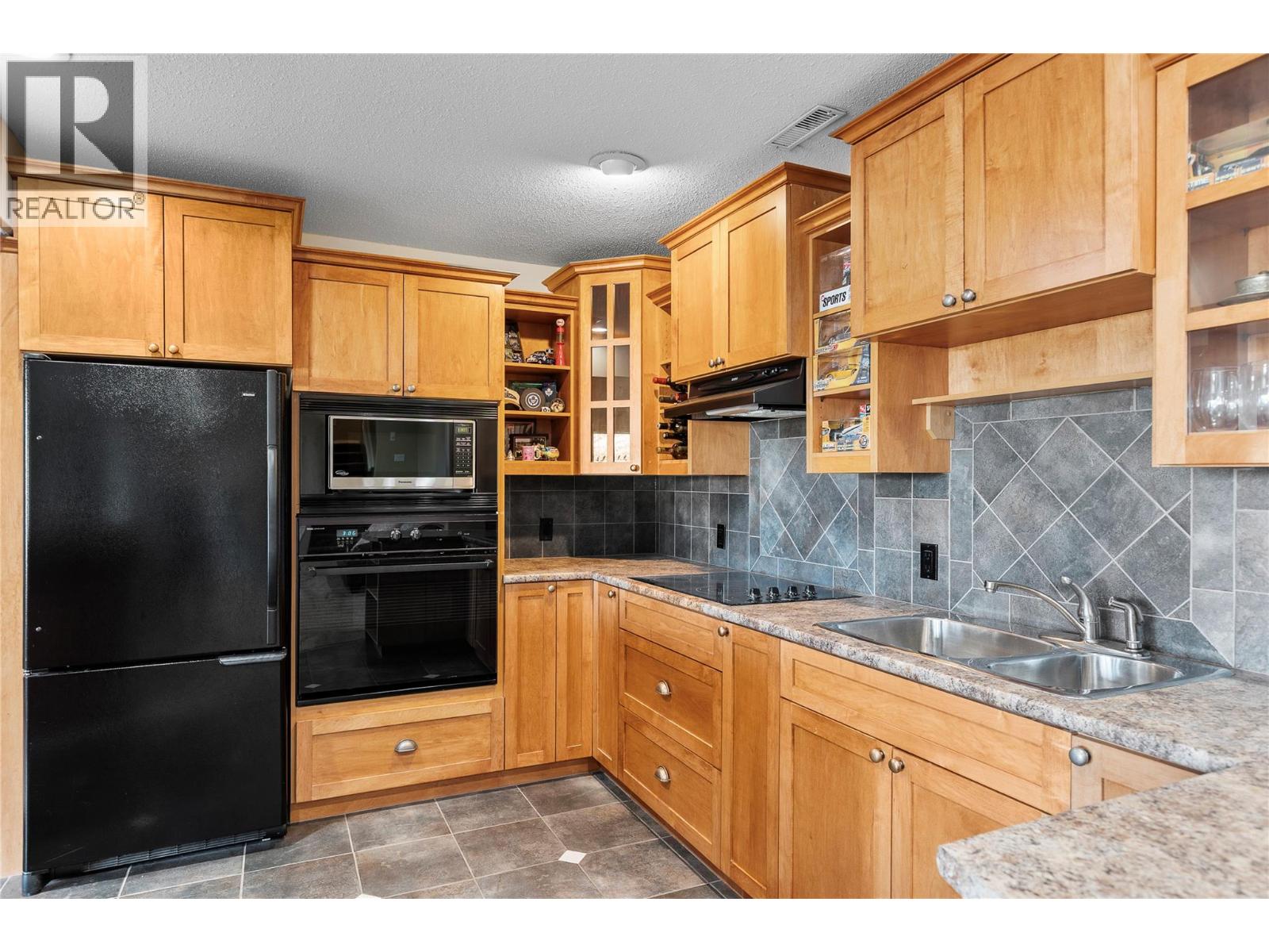 13709 Nash Drive, Coldstream, British Columbia  V1B 1X9 - Photo 46 - 10371825