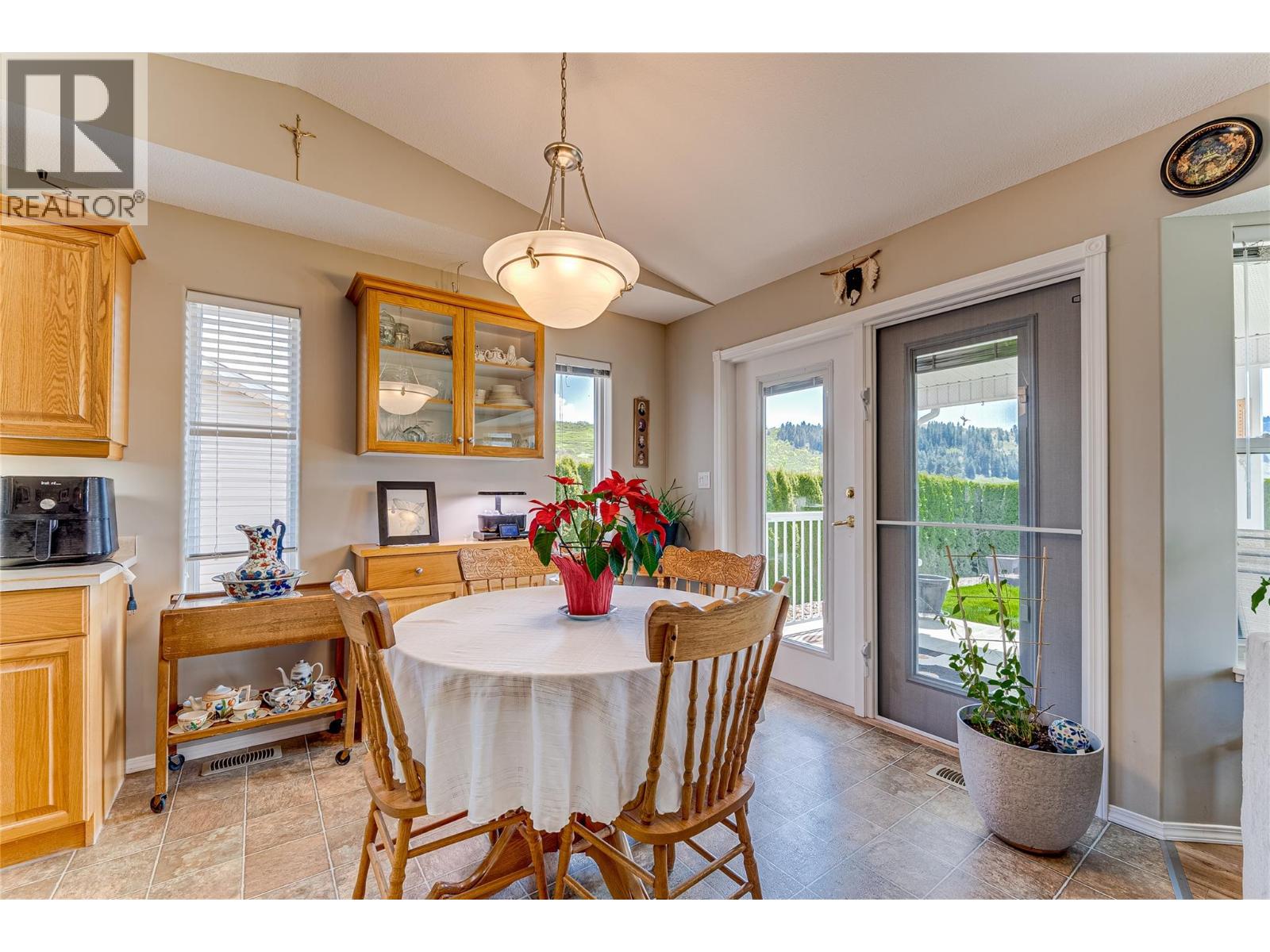 855 8 Avenue, Vernon, British Columbia  V1H 1Z1 - Photo 15 - 10371861
