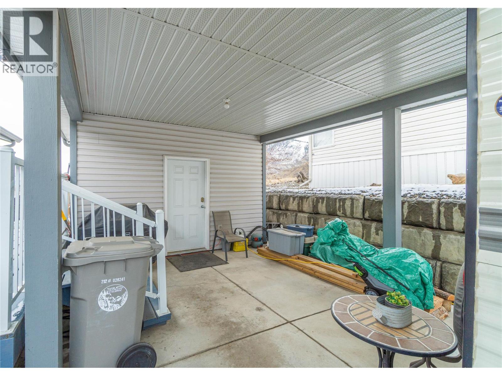 768 Shuswap Road E Unit# 1, Kamloops, British Columbia  V2H 0A4 - Photo 1 - 10371838