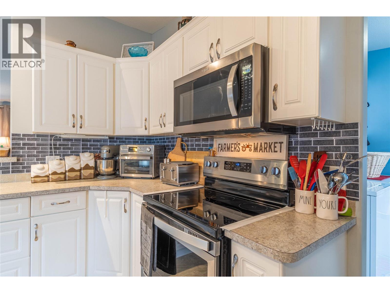 768 Shuswap Road E Unit# 1, Kamloops, British Columbia  V2H 0A4 - Photo 18 - 10371838