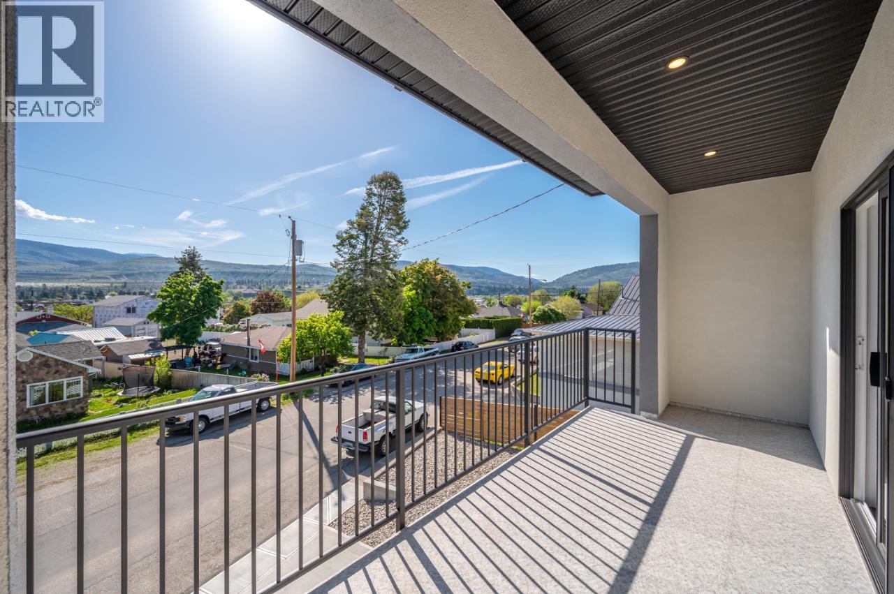 6380 Okanagan Street, Oliver, British Columbia  V0H 1T0 - Photo 16 - 10371797