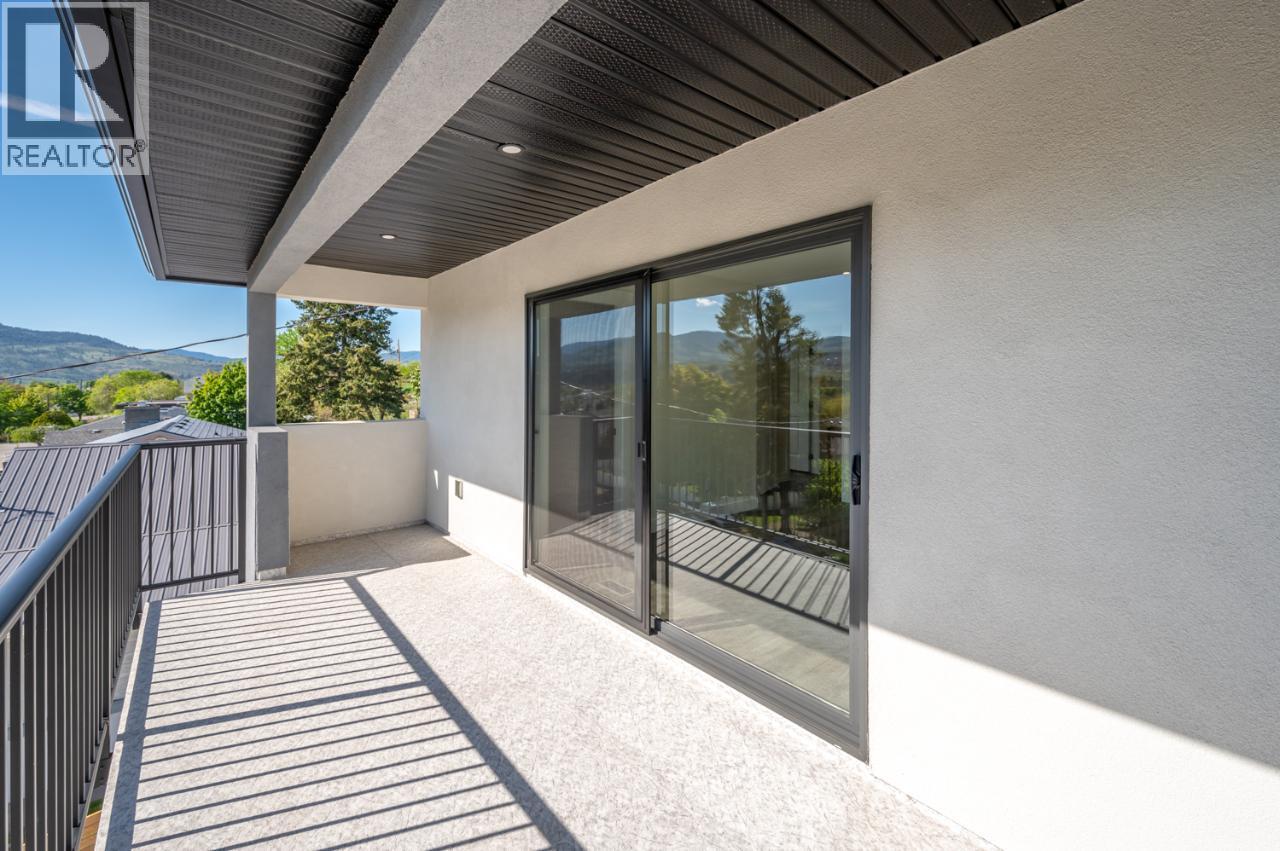 6380 Okanagan Street, Oliver, British Columbia  V0H 1T0 - Photo 27 - 10371797