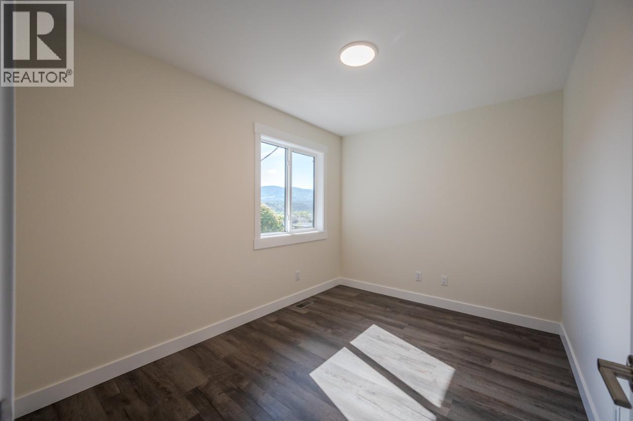 6380 Okanagan Street, Oliver, British Columbia  V0H 1T0 - Photo 28 - 10371797