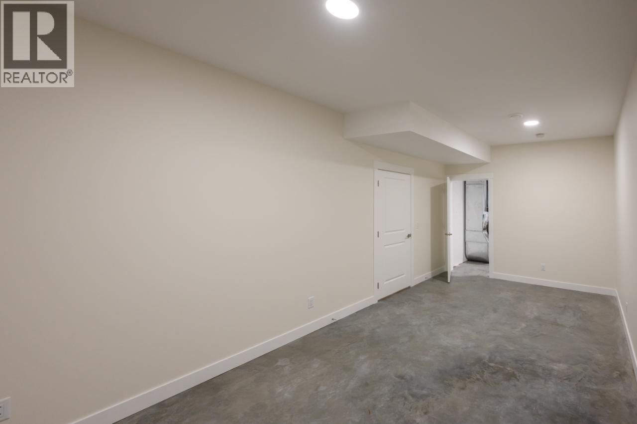 6380 Okanagan Street, Oliver, British Columbia  V0H 1T0 - Photo 40 - 10371797