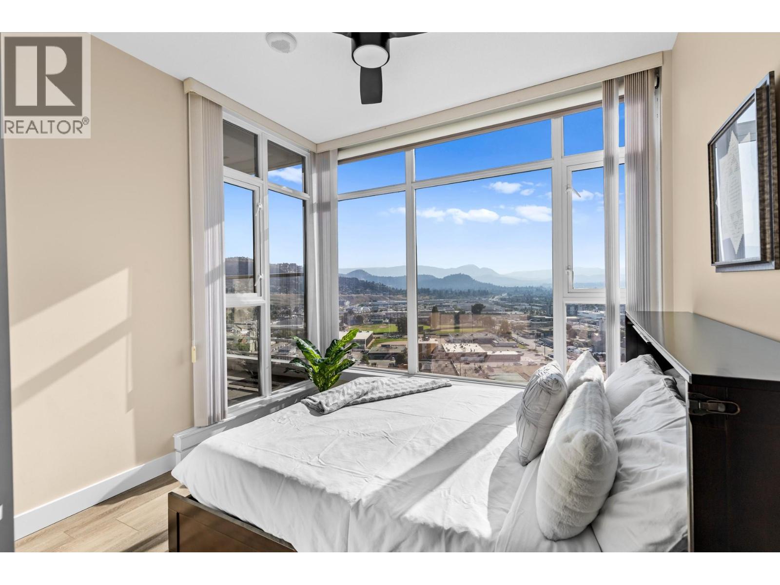 1075 Sunset Drive Unit# 2103, Kelowna, British Columbia  V1Y 9Y9 - Photo 24 - 10371782