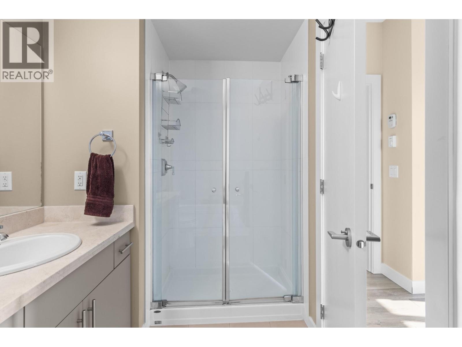 1075 Sunset Drive Unit# 2103, Kelowna, British Columbia  V1Y 9Y9 - Photo 28 - 10371782