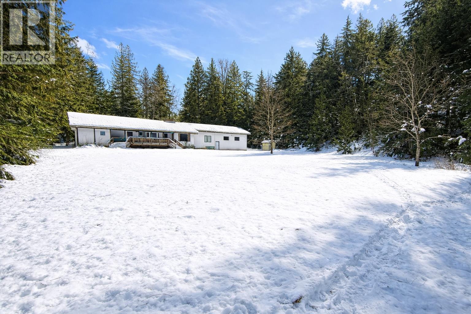 1557 Nichol Road, Revelstoke, British Columbia  V0E 2S1 - Photo 3 - 10371737